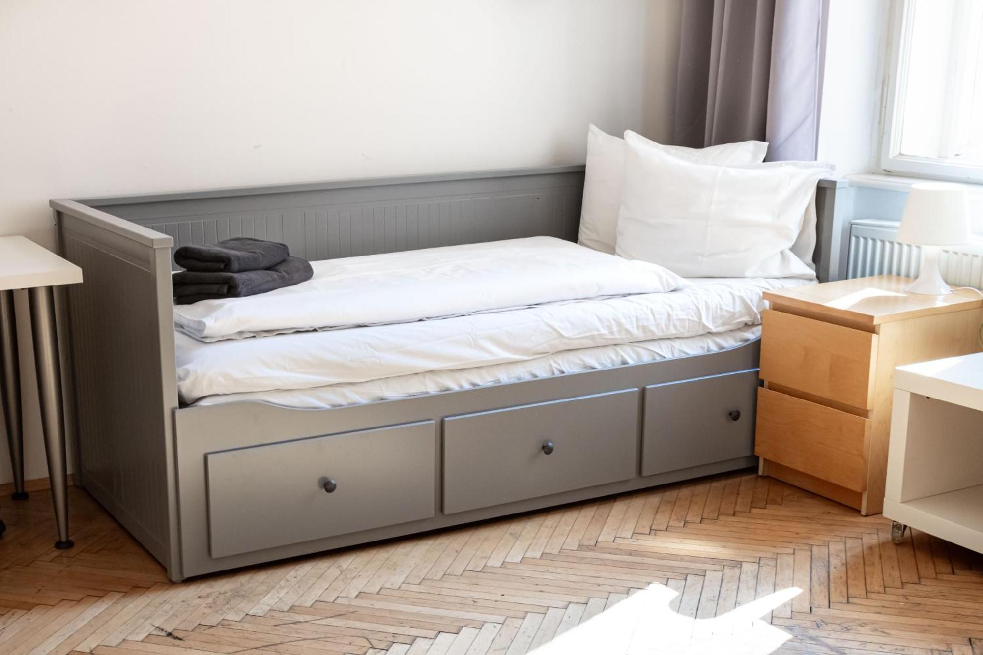 Apartments In Mala Strana - 10 Minutes From Charles Bridge Prague Exterior photo